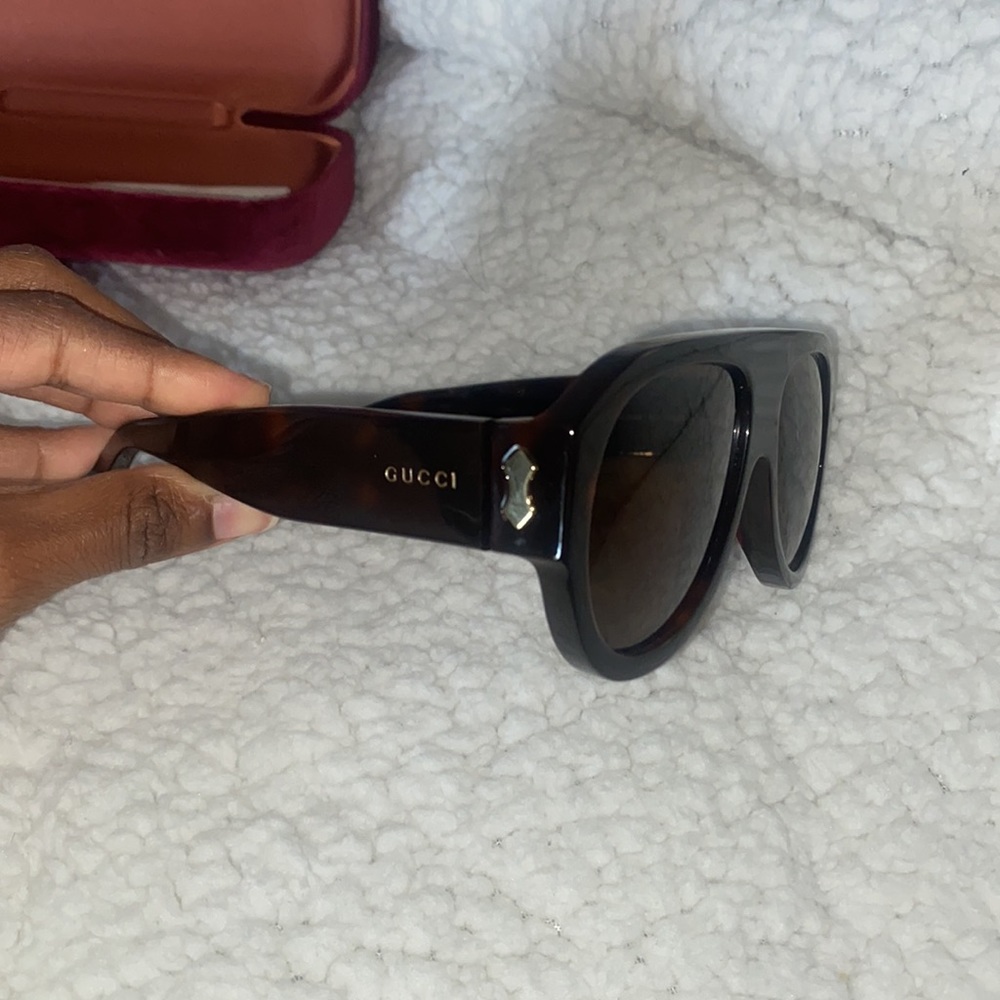 Authentic Gucci Sunglasses - image 5
